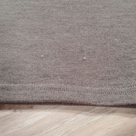 🔺️NWT Fashion Nova Brown "Netflix" Boxy Crop Top Small - Picture 9 of 9